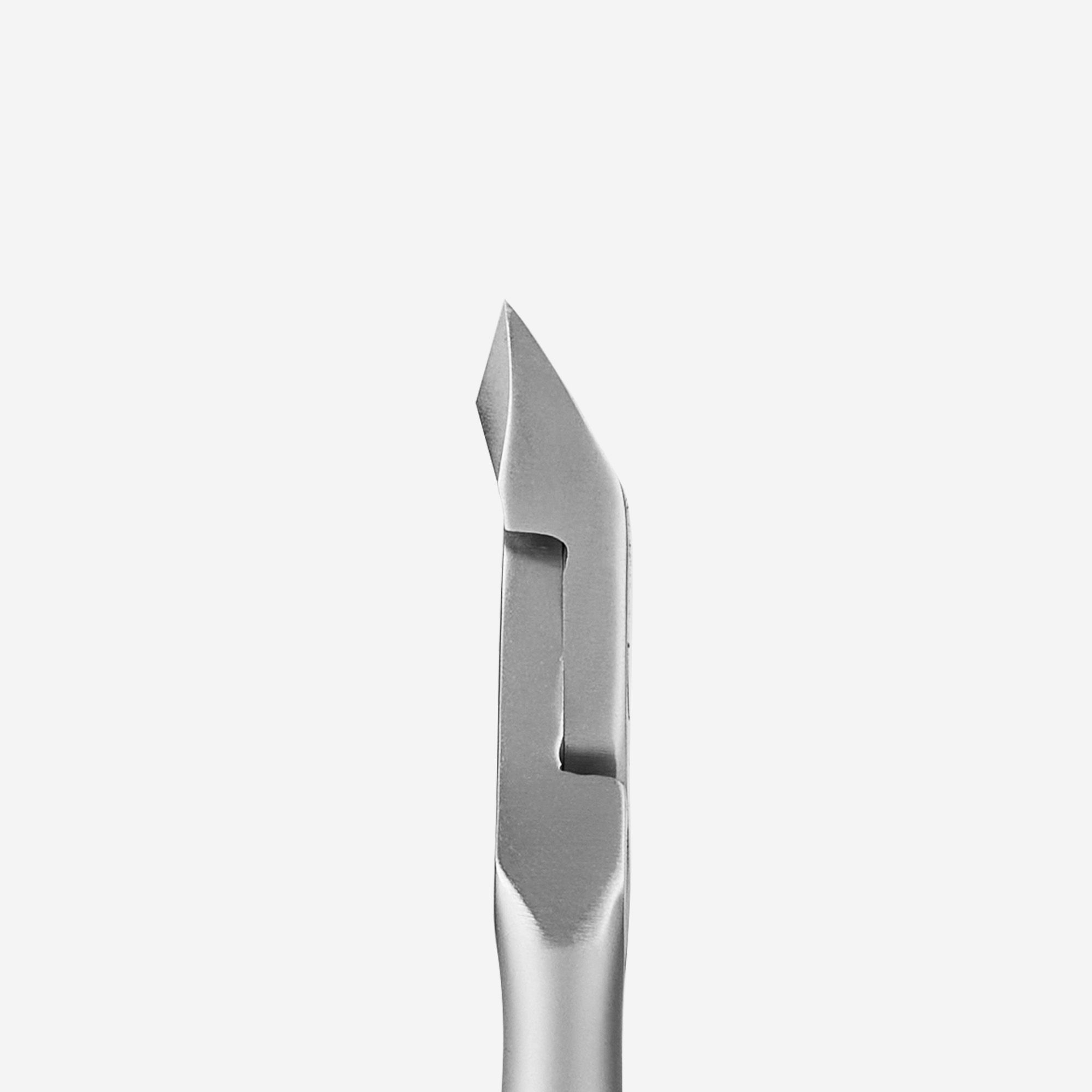 (Qarmi International) Cuticle Nippers - Image 2